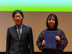20241212_award_kawakami.jpg